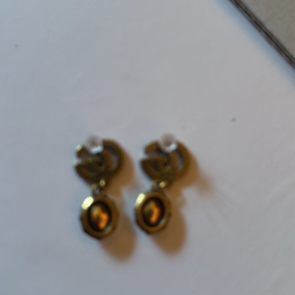 Gucci earrings Gold tone Logo Drop Earrings with Clear Crystal - Picture 8 of 9